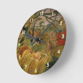 Tiger in einem tropischen Sturm von Henri Rousseau Runde Wanduhr (Winkel)