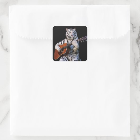 Tiger in the Dark – Minimal Sticker (Tasche)