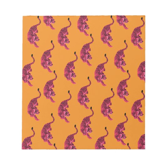 Tiger - Lebendiges Rosa Notizblock (Vorderseite)