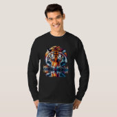 Tiger mit Blick auf Reflektion im Wasser T-Shirt (Vorne ganz)