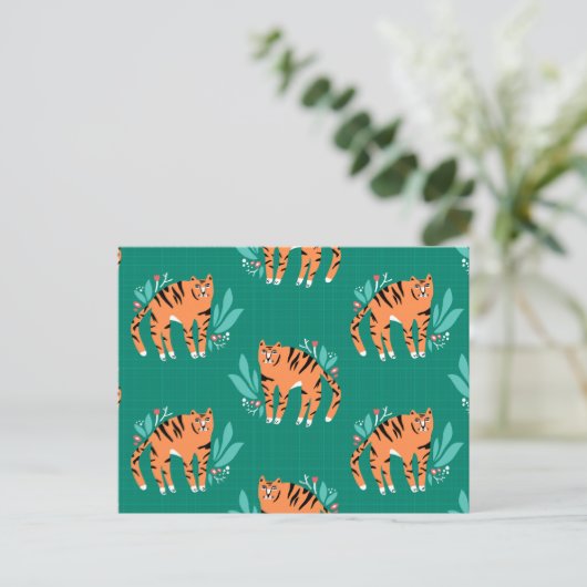 Tiger mit Blume Postkarte (Stehend Vorderseite)