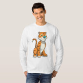 Tiger mit Butterfly T-Shirt (Vorne ganz)