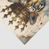 Tiger mit einer Kronendecke Seidenpapier (Ausschnitt)