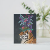 Tiger mit tropischem Headpiece Postkarte (Stehend Vorderseite)