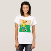 Tiger Playing Soccer T-Shirt (Vorne ganz)