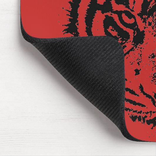 Tiger Pop Art Red Black Mousepad (Ecke)