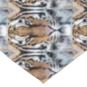 Tiger Portrait Graphic Style Tischdecke (Schrägansicht)