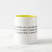 Tiger 'ringsum einen See Zweifarbige Tasse (Mittel)