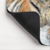 Tiger-Schönheit im Schnee Mousepad (Ecke)