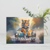 Tiger sitting on a sports car  dankeskarte (Stehend Vorderseite)