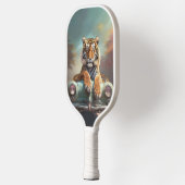 Tiger sitting on a sports car  pickleball schläger (Links)