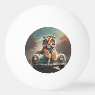 Tiger sitzt auf einem Sportwagen Tischtennisball