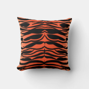 Tiger Skin Striping Muster in Papaya Orange Kissen