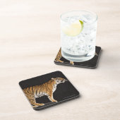 Tiger stehend auf Plattform Untersetzer (Rechte Seite)