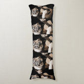 Tiger Strings – Elegant Musical Art Seitenschläferkissen (Vorderseite Vertikal)