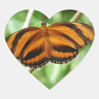 Tiger Stripe Butterfly Herz-Aufkleber
