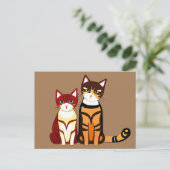 Tiger Striped Cat und Ginger Kitten Postkarte (Stehend Vorderseite)