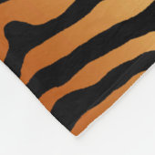 Tiger Stripes Animal Print, Amber, Schwarz und Tan Fleecedecke (Ecke)