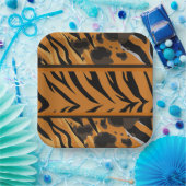 Tiger Stripes Animal Print Pappteller (Party)