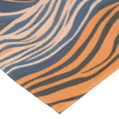 Tiger Stripes Inspiriertes Design Tischdecke (Schrägansicht)