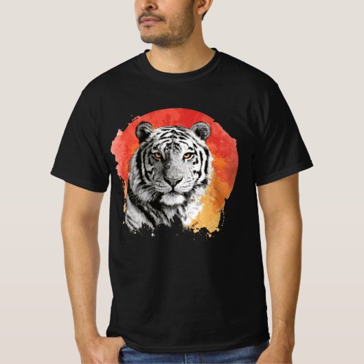 Tiger symbol of courage. T-Shirt (Vorderseite)