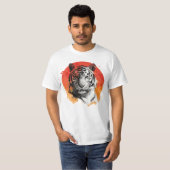 Tiger symbol of courage.  T-Shirt (Vorne ganz)