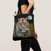 Tiger Tasche (Von Nahem)