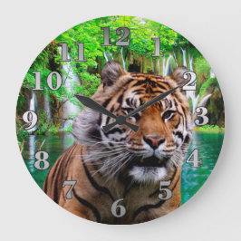 Tiger und Wasserfall Große Wanduhr