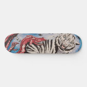 "Tiger v Dragon" von T.S. Tire Skateboard (Horizontal)