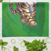 Tiger Weihnachten auf Grün Küchentuch (Gefaltet)