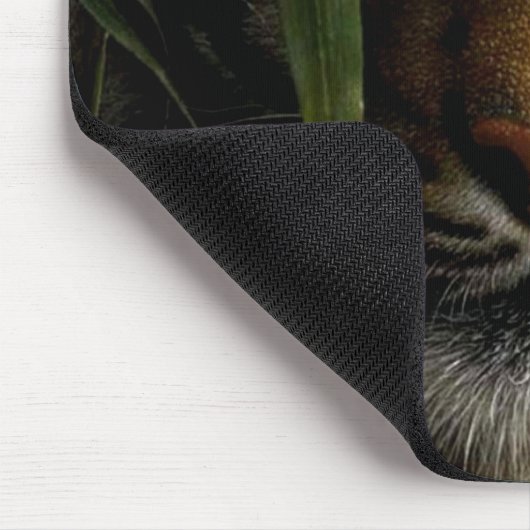 Tiger-wild lebende Tiere Mousepad (Ecke)