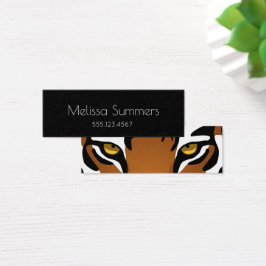 Tiger, wilde Katze auf schwarz