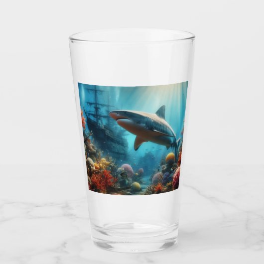 Tigerhai und Korallenriff Glas (Vorderseite)