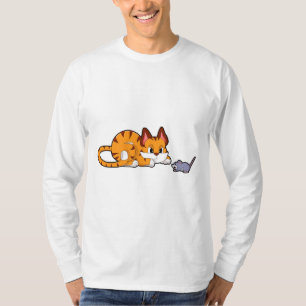 Tigerkatze mit Maus T-Shirt