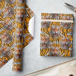 Tigerkopf auf Tigerfell-Tierprint-Design Geschenkpapier