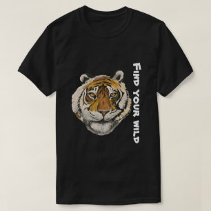 Tigermalerei, die sich den Text der Kamera ansieht T-Shirt