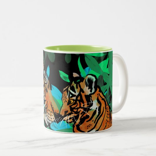 Tigermum und cub Zwei-Tone-Tasse Zweifarbige Tasse (VorderseiteRechts)