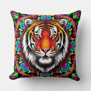 Tigerporträt mit Mandala-Design Kissen