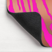 Tigerstreifen-Pinks Mousepad (Ecke)