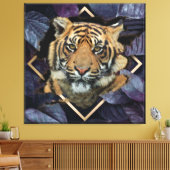 Tigre Com Folhas Lilases Leinwanddruck (Insitu (Wohnzimmer))