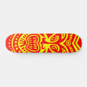 Tiki Maske Style - Rot auf Gelb Skateboard (Horizontal)