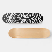 Tiki Maske Style - Schwarz auf Holz Skateboard (Horizontal)