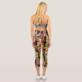 TIKI Muster 5 Capri Leggings (Rückseite)