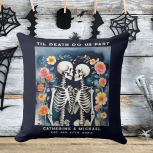 Til Death Do us Part Skeletons Gothic Wedding Kissen