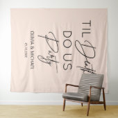 Til death do us party wedding blush backdrop wandteppich (Beispiel (Horizontal))