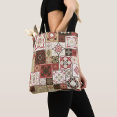 Tile PATTERN aus marsala-braunbeige marokkanischen Tasche (Von Nahem)