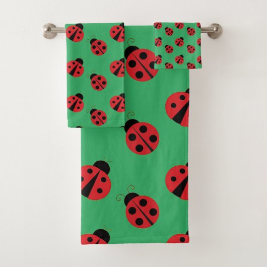 Tiled Ladybug Design Badhandtuch Set (Insitu)