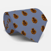 Tiled Pine Cone Foto auf blauem Hintergrund Krawatte (Gerollt)