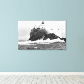 Tillamook, Oregon Lighthouse am Meer, OR Leinwanddruck (Insitu (Holzboden))