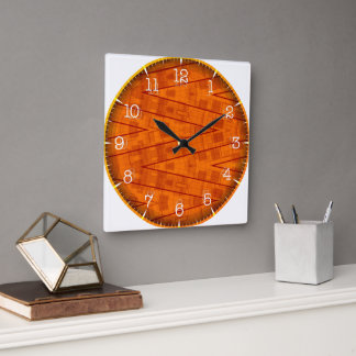Time and illustrated art on your wall. quadratische wanduhr